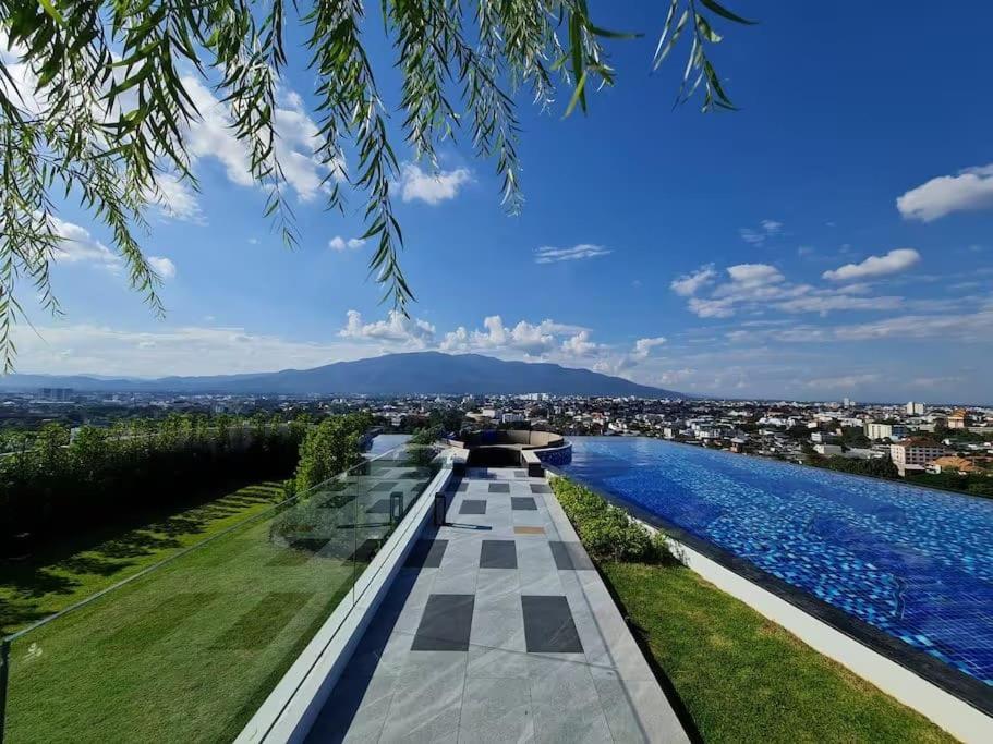 Astra Sky River无边泳池奢华温馨97㎡大三卧山景套房 Chiang Mai Extérieur photo